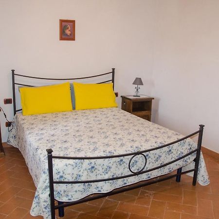 Agriturismo Podere Casano Радикофани Экстерьер фото
