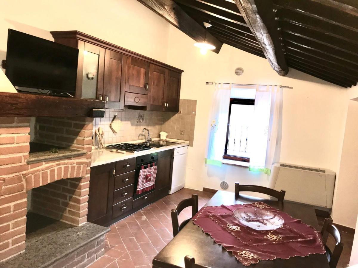 Agriturismo Podere Casano Радикофани Экстерьер фото