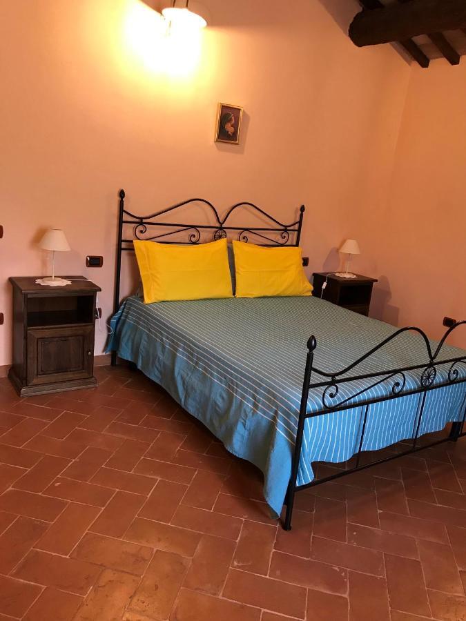 Agriturismo Podere Casano Радикофани Экстерьер фото