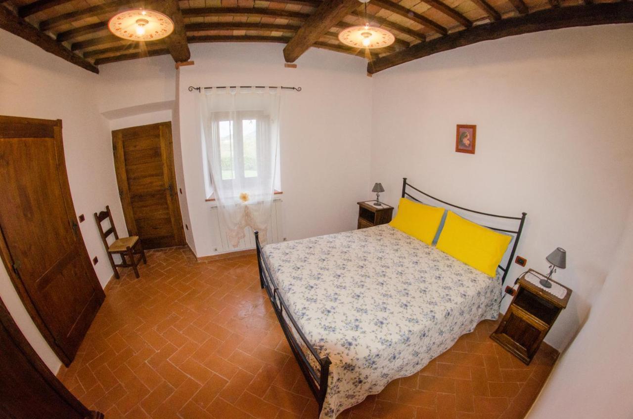 Agriturismo Podere Casano Радикофани Экстерьер фото